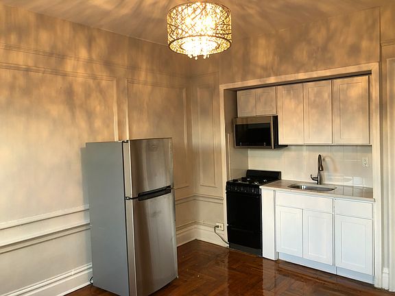 2nd image of 58 Van Reypen St #32Q