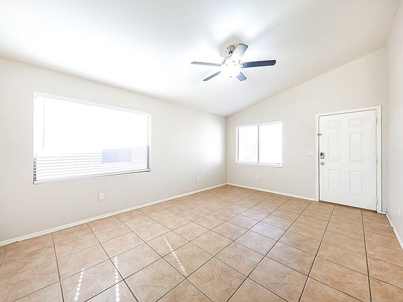 4th image of 2030 E Wahalla Ln