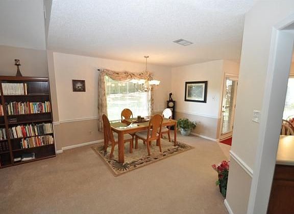 4th image of 8476 Kings Trail Dr