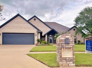 1424 NE Independence Ave, Lawton, OK 73507