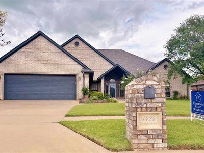 1424 NE Independence Ave, Lawton, OK, 73507