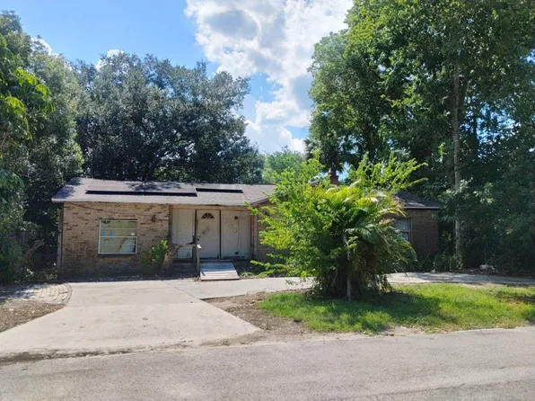 2200 Dolarway St, Sanford, FL 32771