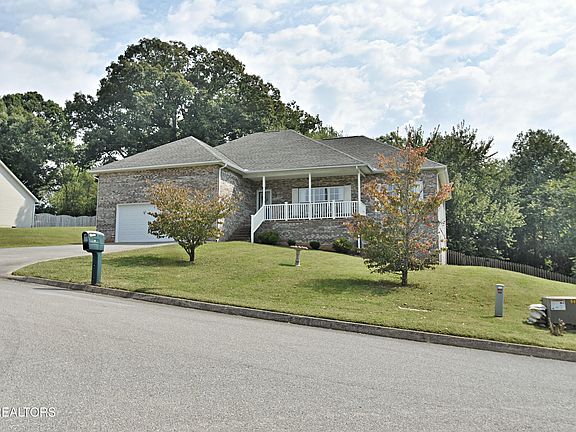 2nd image of 3654 Mountain Vista Rd