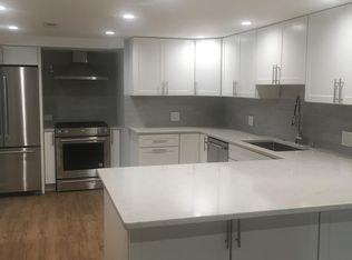 1545 W Addison St, Chicago, IL 60613