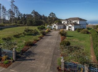 2576 Knox Cove Dr, McKinleyville, CA 95519