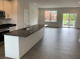 9192 Snowden Ashford Rd, Lorton, VA 22079