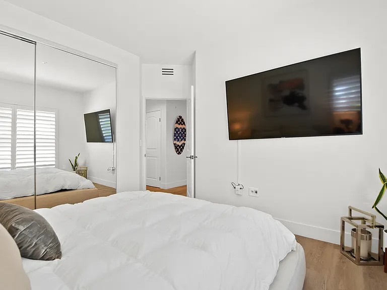 2600 Newport Blvd #210 — Photo 6