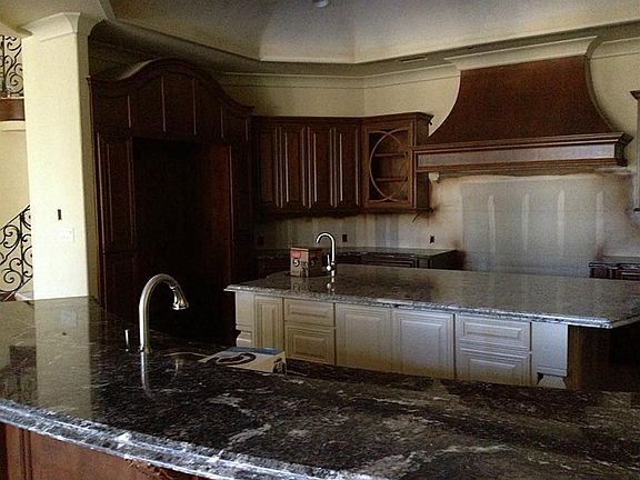 Island Kitchen