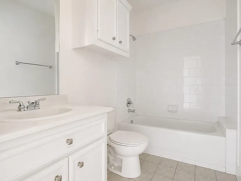 1412 Castle Ct #A — Photo 20