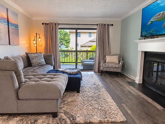 5th image of 3015 Old Bryan Dr. #11-3