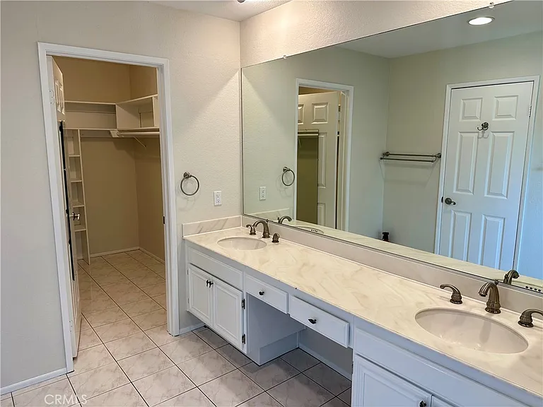 28031 Lucero — Photo 21