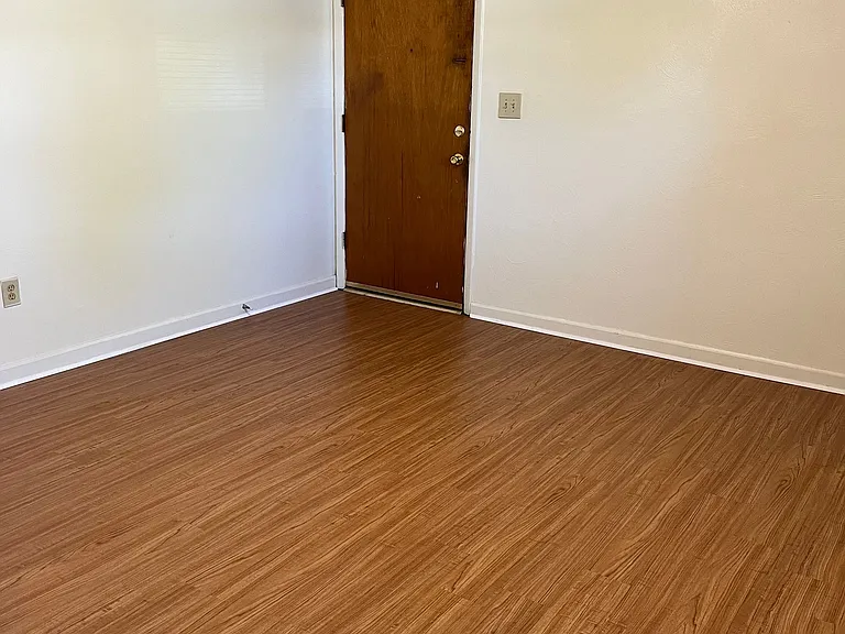 Apartment Heights — Photo 71