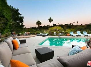 15431 Vista Haven Pl, Sherman Oaks, CA 91403