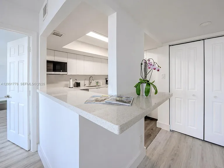 16565 NE 26th Ave #3C — Photo 8