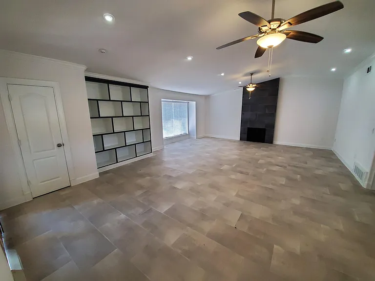 1802 Fairwind Rd — Photo 5