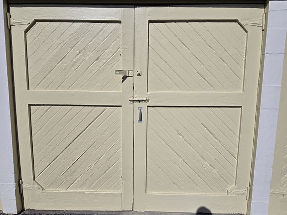 4th image of 632 E 20th St #3