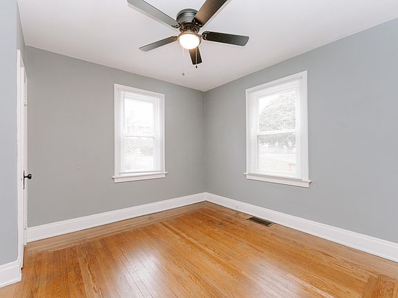 2nd image of 2123 Cathedral Ave #1