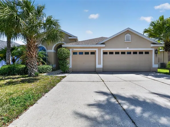 1833 Mira Lago Cir, Ruskin, FL 33570
