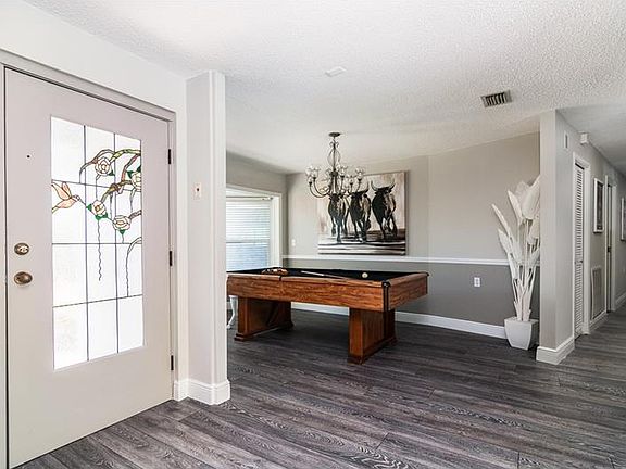 3rd image of 7001 Pelican Island Dr