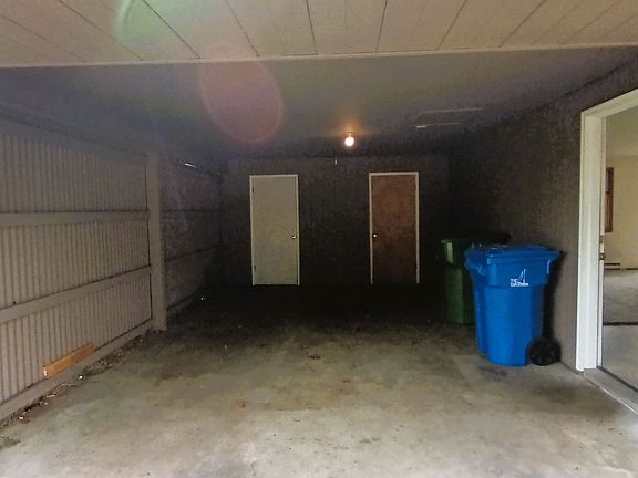 5th image of 50 SE Pasek St