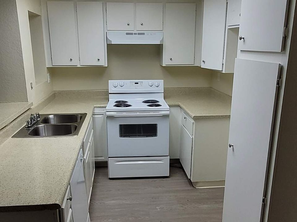 1st image of 12215 Graham St APT 27