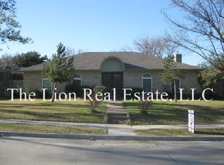 1221 Merrimac Trl, Garland, TX 75043