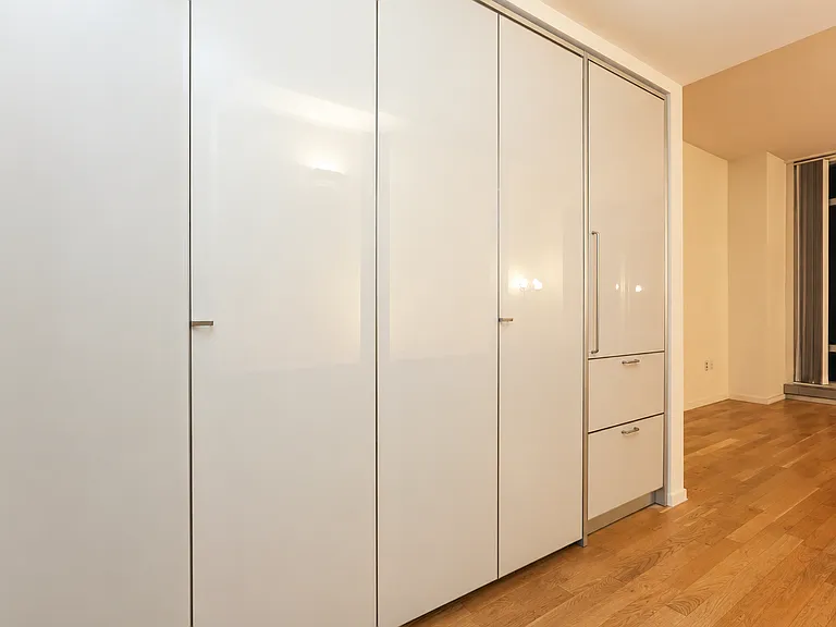 18 W 48th St #4C — Photo 5