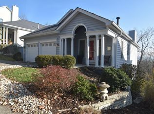 1206 Tannehill Ln, Cincinnati, OH 45208