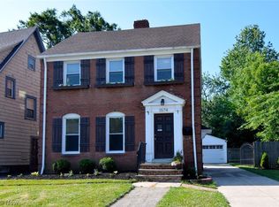 3574 Farland Rd, University Heights, OH 44118