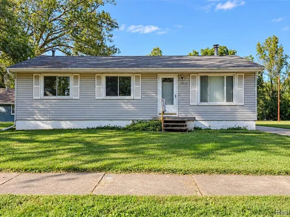 27608 Powers St, Westland, MI 48186