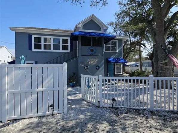 823 Gulf Blvd, Indian Rocks Beach, FL 33785