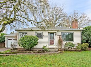 5720 NE Simpson St, Portland, OR 97218