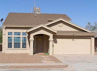 10200 Montreal Cir, Socorro, TX 79927