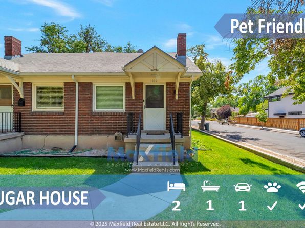 1002 E Wilson Ave
