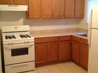 14954 Weller Ln, Rosedale, NY 11422