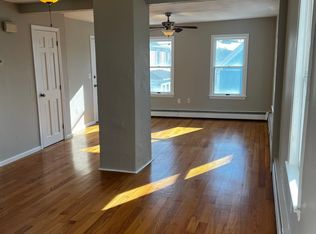 16 Friend St #2, Gloucester, MA 01930