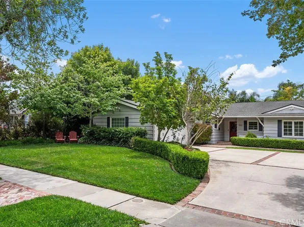 1002 W Santa Clara Ave, Santa Ana, CA 92706