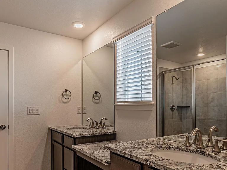 24325 E Ada Pl — Photo 23