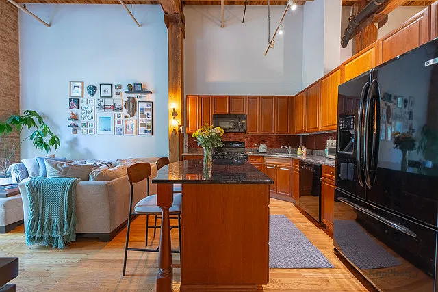 2 bed, $4,600 — Photo 4