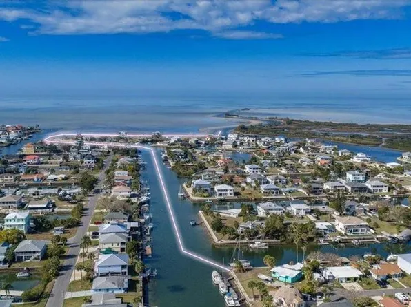 4447 Bahama Dr, Hernando Beach, FL 34607