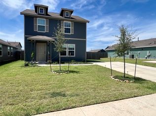 519 Thunderstorm Ave, Lockhart, TX 78644