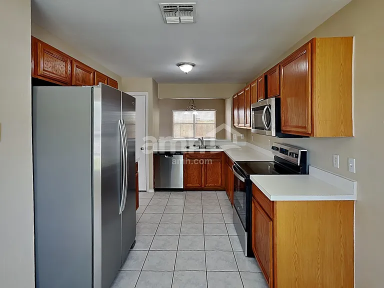 317 Morning Creek Cir — Photo 3