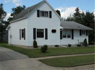 107 N St E, Rushford, MN 55971