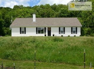 9205 Valley Garden Dr, Kansas City, MO 64139