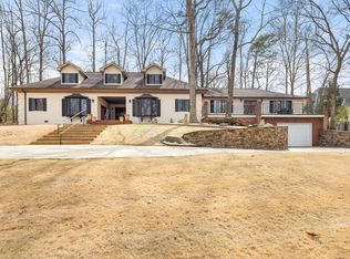 2108 Rue Charlemagne Dr, Braselton, GA