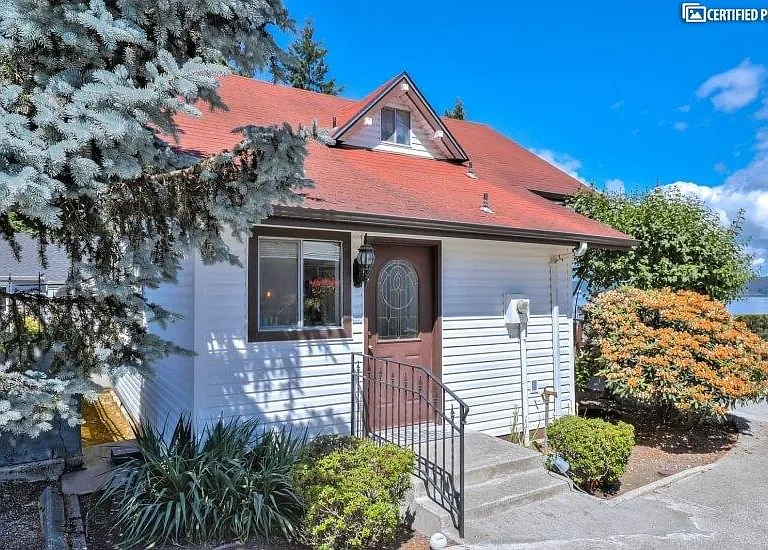 5408 Hyada Blvd NE — Photo 3