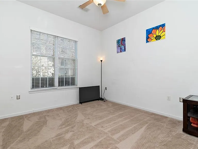 1400 Granby St #109 — Photo 6