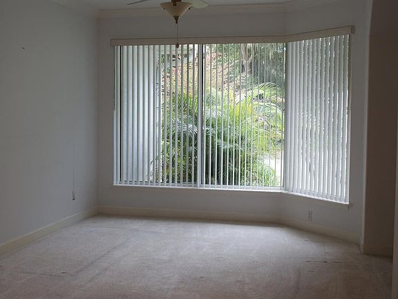 5th image of 1965 Glenwood Oaks Ln