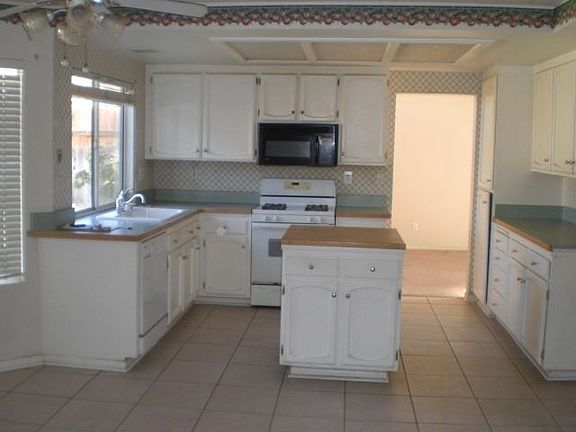 3rd image of 11517 Sandpiper Ct