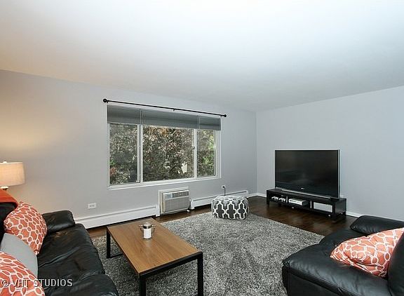 4th image of 950 Washington Blvd APT 202